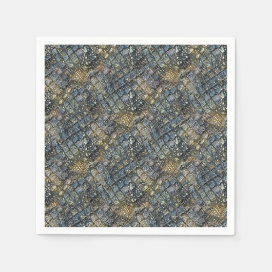 模造ワニの皮。アニマルプリント。 スタンダードカクテルナプキン (正面)