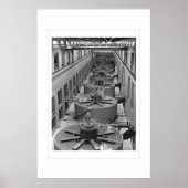 権力の家 ポスター (正面)