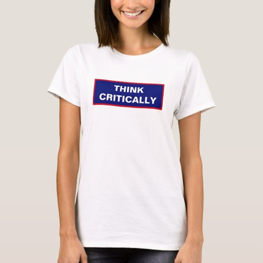 権力考えに対して批判的な質問をする Tシャツ (正面)
