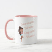 権限を持つ女性が女性のマグカップを強化 マグカップ (左)