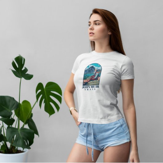 横向き自然絵画の Tシャツ