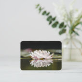 横向エレガントき蓮の花 名刺 (スタンド正面)