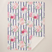 横置きバラ牡丹ストライプ上の花柄 シェルパブランケット (正面)