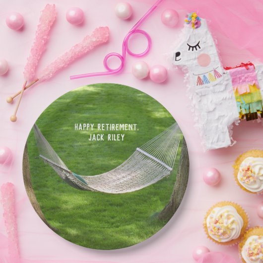 樹木間のリタイアハンモック ペーパープレート (パーティー)