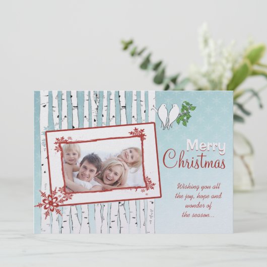 樺の木の木々白い鳥の赤いメリークリスマス シーズンカード (スタンド正面)