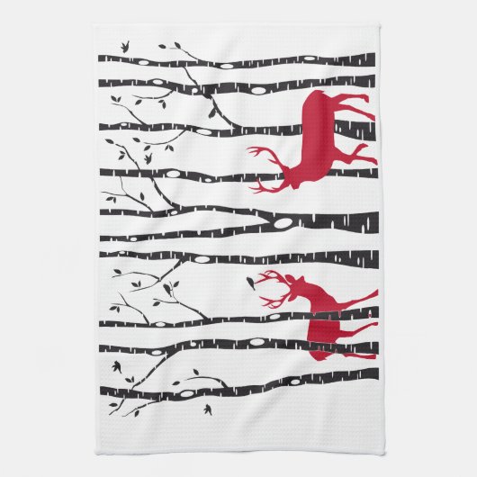 樺の木の森林のアカシカ キッチンタオル (縦)