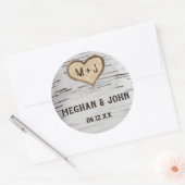 樺の木ツリーハートイニシャルラスティ結婚スのシール ラウンドシール (封筒)