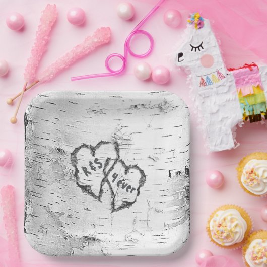 樺の木バークツリーハートイニシャル ペーパープレート (パーティー)