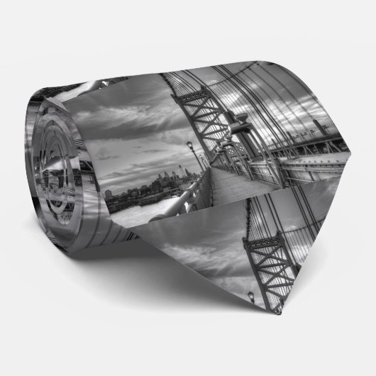 橋からのPhilly ネクタイ (ロール)
