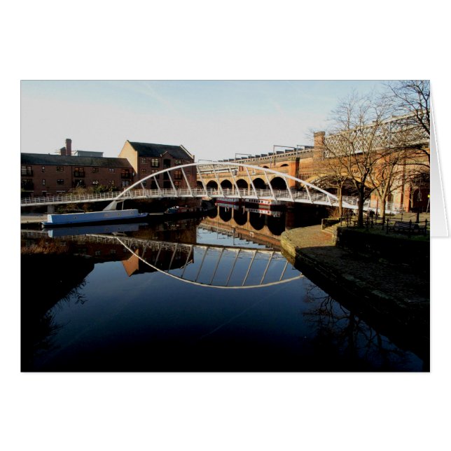 橋と運河 (正面横)