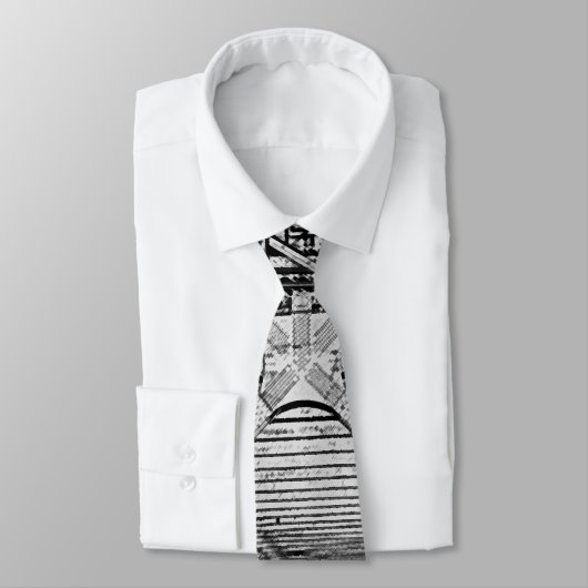 橋の下 ネクタイ (タイ)