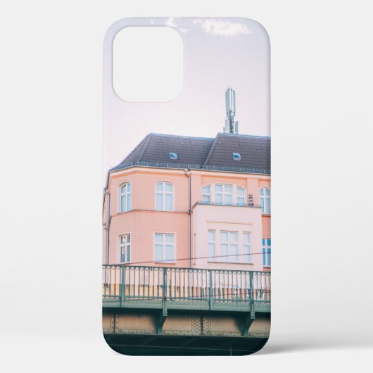 橙白コンクリート建物 Case-Mate iPhoneケース (裏面)
