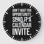 機会を待たないおもしろい- やる気を起こさせる ラージ壁時計 (正面)