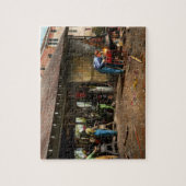 機械工 – Backyard Machinists 1942 ジグソーパズル (縦)