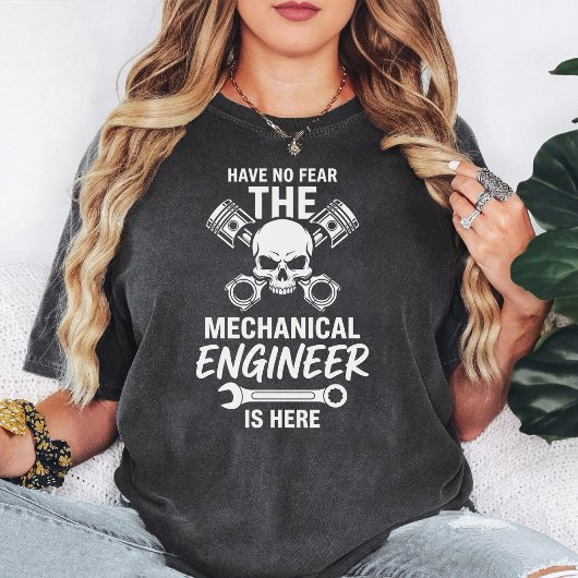 機械技師が来た 怖くない Tシャツ