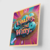 「機知に富み、賢い」 スクエア壁時計 (傾斜)