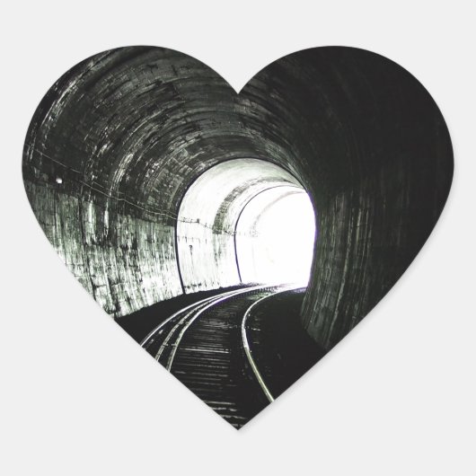 機関車トンネル ハートシール (正面)