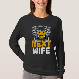 次の妻に見える Tシャツ