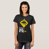 次のUFOの終了 Tシャツ (正面フル)