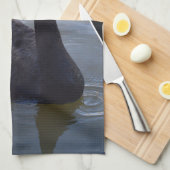 次元の池で泳ぐブラックスワン、食器拭きタオル キッチンタオル (四つ折り)