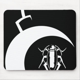 欧州共同体(白い爆弾)はマウスパッドの上で閉まります マウスパッド