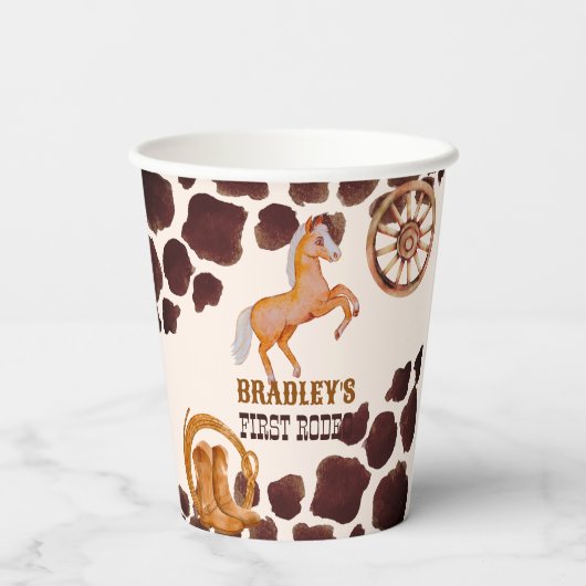 欧米の最初のロデオは馬の誕生日パーティーをサドル 紙コップ (裏面)