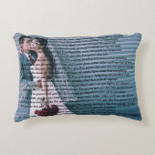 歌の叙情詩記念日の枕 アクセントクッション (正面)