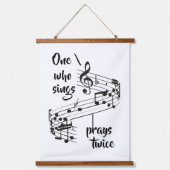 歌感動的と祈引用文 吊り下げ型タペストリー (正面)