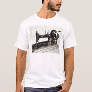 歌手の「新しい家族」のミシン1865年 Tシャツ