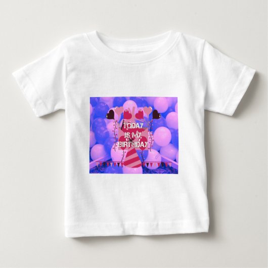 歓喜に満ちた誕生日の祝福を祝って ベビーTシャツ (正面)