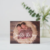 歓喜の双子の誕生の発表を2倍にする ポストカード (スタンド正面)