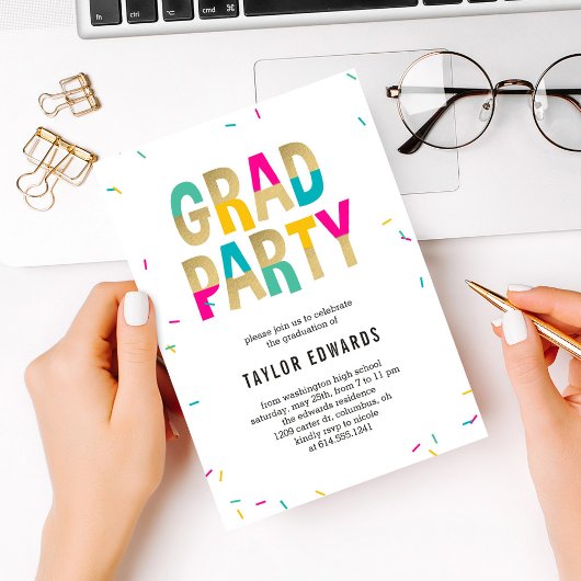 歓喜の瞬間の卒業式パーティー招待状 招待状