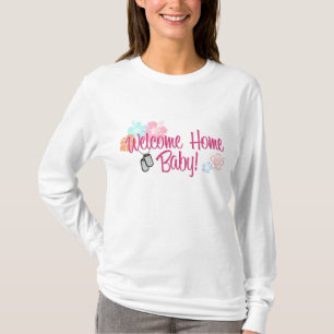 歓迎された家のベビーの花柄 Tシャツ