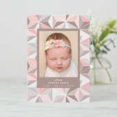 歓迎ベビー |ピンクの幾何学的な誕生のお知らせ 案内状 (スタンド正面)