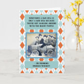 正ぶら下がったしのまわりにい人々の誕生日 カード (黄色い花)