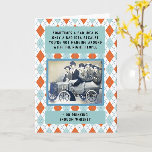 正ぶら下がったしのまわりにい人々の誕生日 カード (黄色い花)