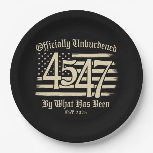 正式にトランプ45 47によって負担されていない ペーパープレート (正面)