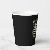 正式にトランプ45 47によって負担されていない 紙コップ (右)