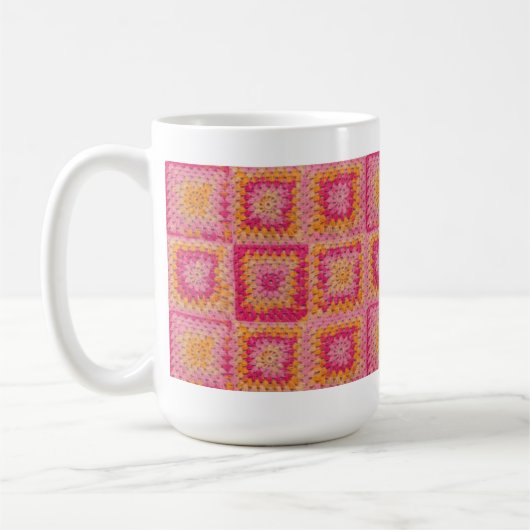 正方形のおばあさんの正方形のマグの円 コーヒーマグカップ (左)