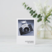 正方形の写真020 – 古いカメラ 名刺 (スタンド正面)