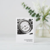 正方形の写真0416 – モーターサイクルスピードメーター 名刺 (スタンド正面)