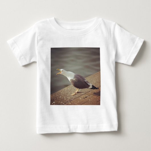 正方形の写真 – Squawking Seagull ベビーTシャツ (正面)
