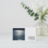 正方形の写真(v2) - Cardiff Bay 名刺 (スタンド正面)