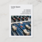 正方形の写真(v3) – ミキシングデスク 名刺 (裏面)