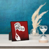 正義のために団結せよ！抗議スローガンのバナー フォトプラーク (インサイチュ)