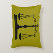 正義のはかりで測られる アクセントクッション (正面(垂直))