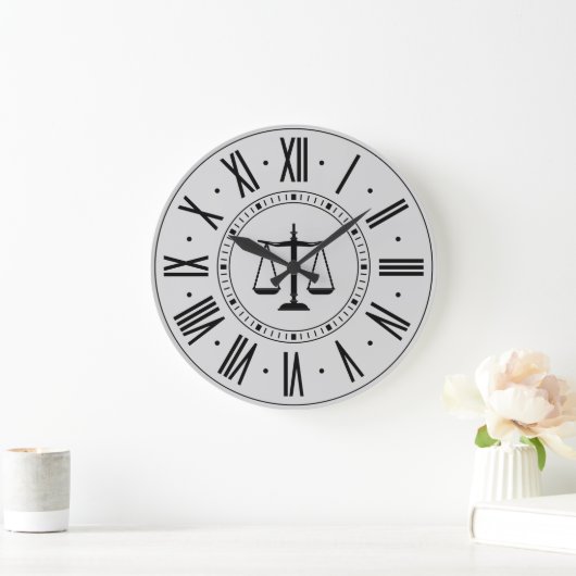 正義のはかりで測られるLAWERのオフィス| ラージ壁時計 (ホーム)