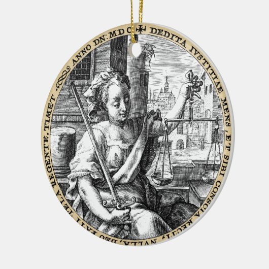 正義はかりで測のセピア セラミックオーナメント (左)