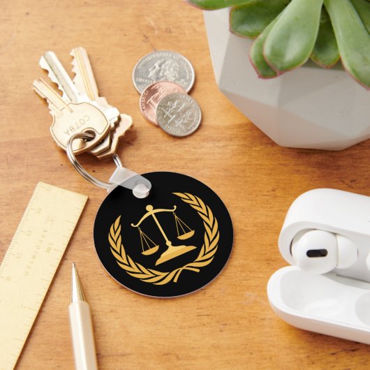 正義はかりで測の |法律 |弁護士 – ブラック&金ゴールド キーホルダー (デスク)