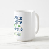 正義、正義は15オズのマグカップを追求 コーヒーマグカップ (正面右)